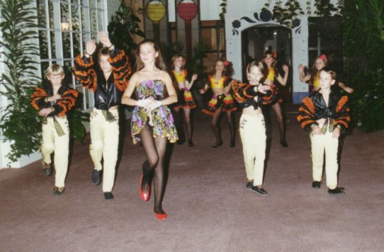Tanec Latina - 90 leta